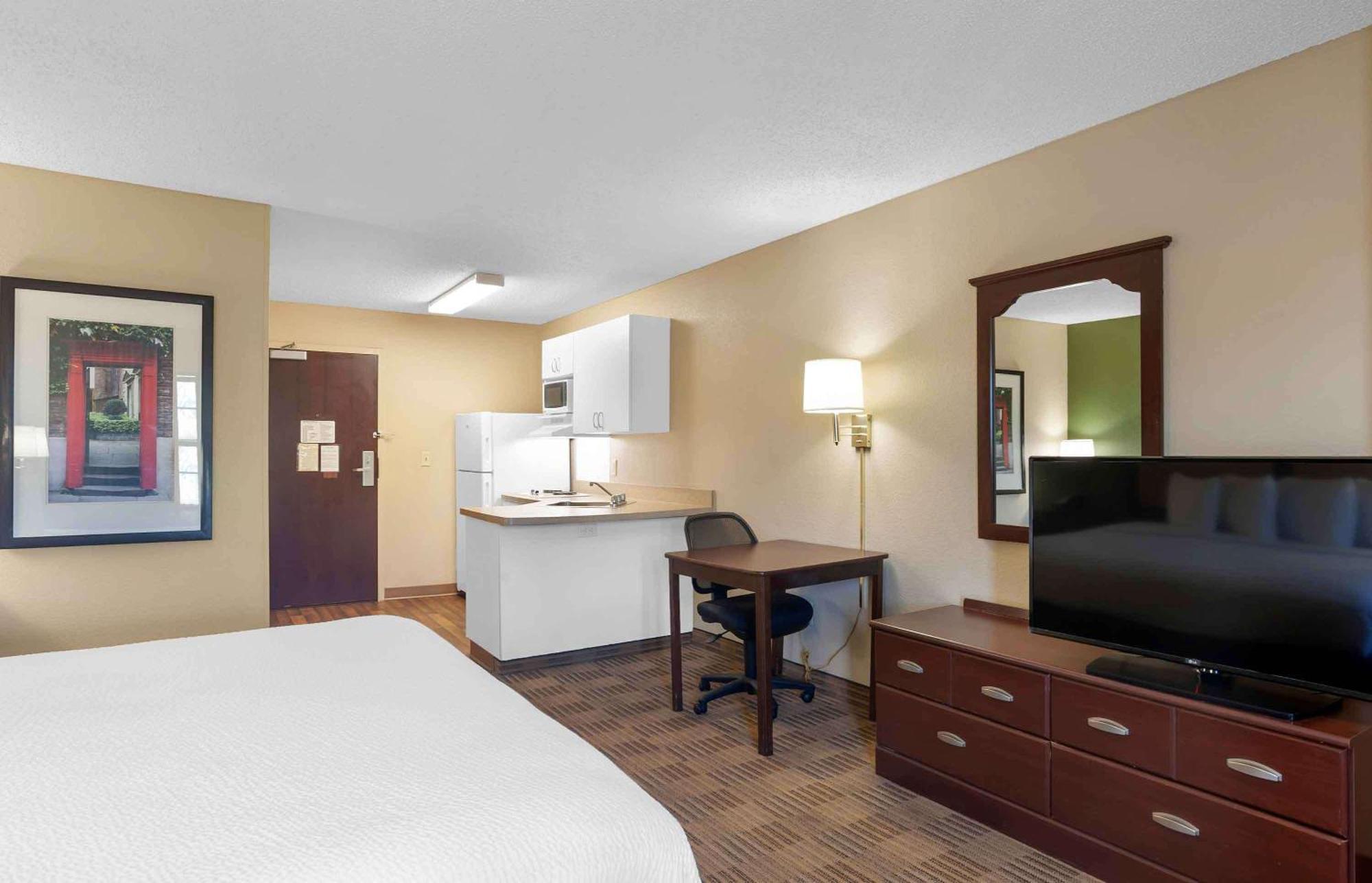 Extended Stay America Select Suites - Raleigh - Cary - Regency Parkway South Exteriér fotografie