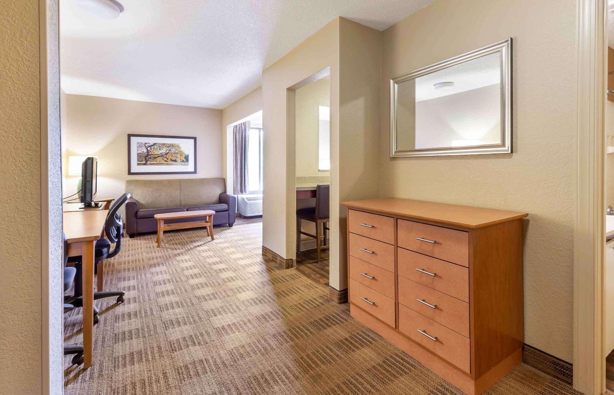 Extended Stay America Select Suites - Raleigh - Cary - Regency Parkway South Exteriér fotografie