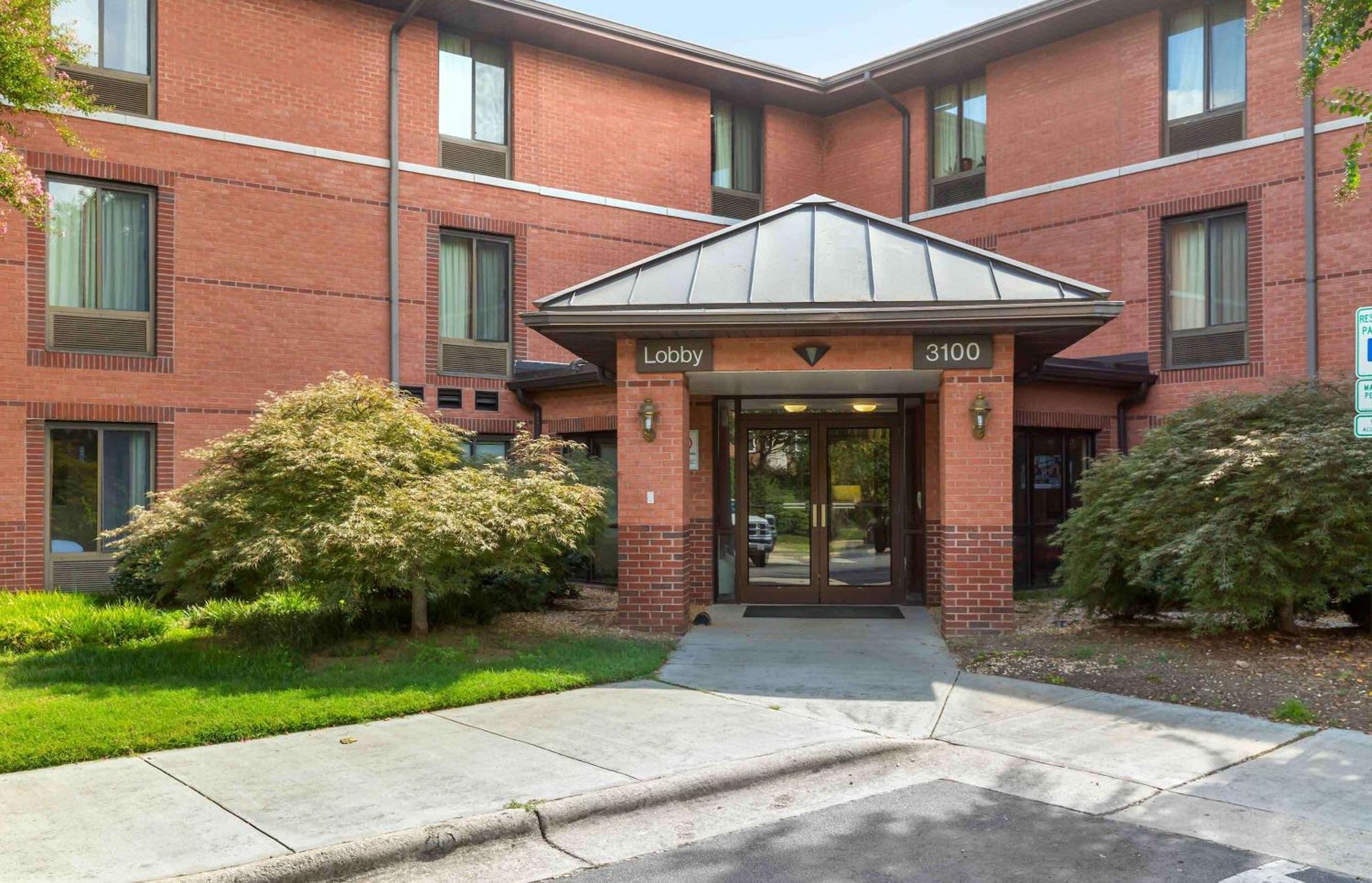 Extended Stay America Select Suites - Raleigh - Cary - Regency Parkway South Exteriér fotografie