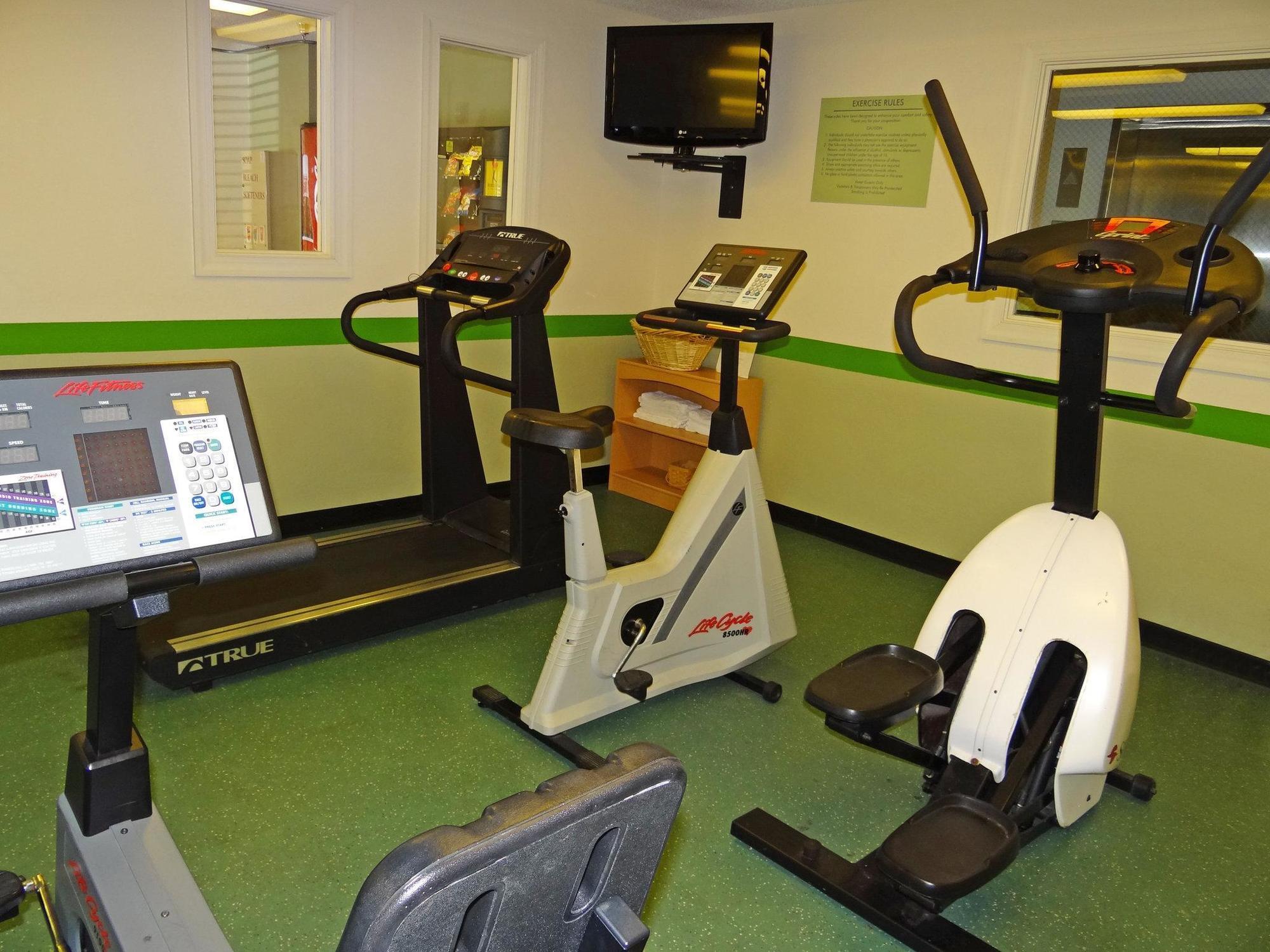 Extended Stay America Select Suites - Raleigh - Cary - Regency Parkway South Exteriér fotografie